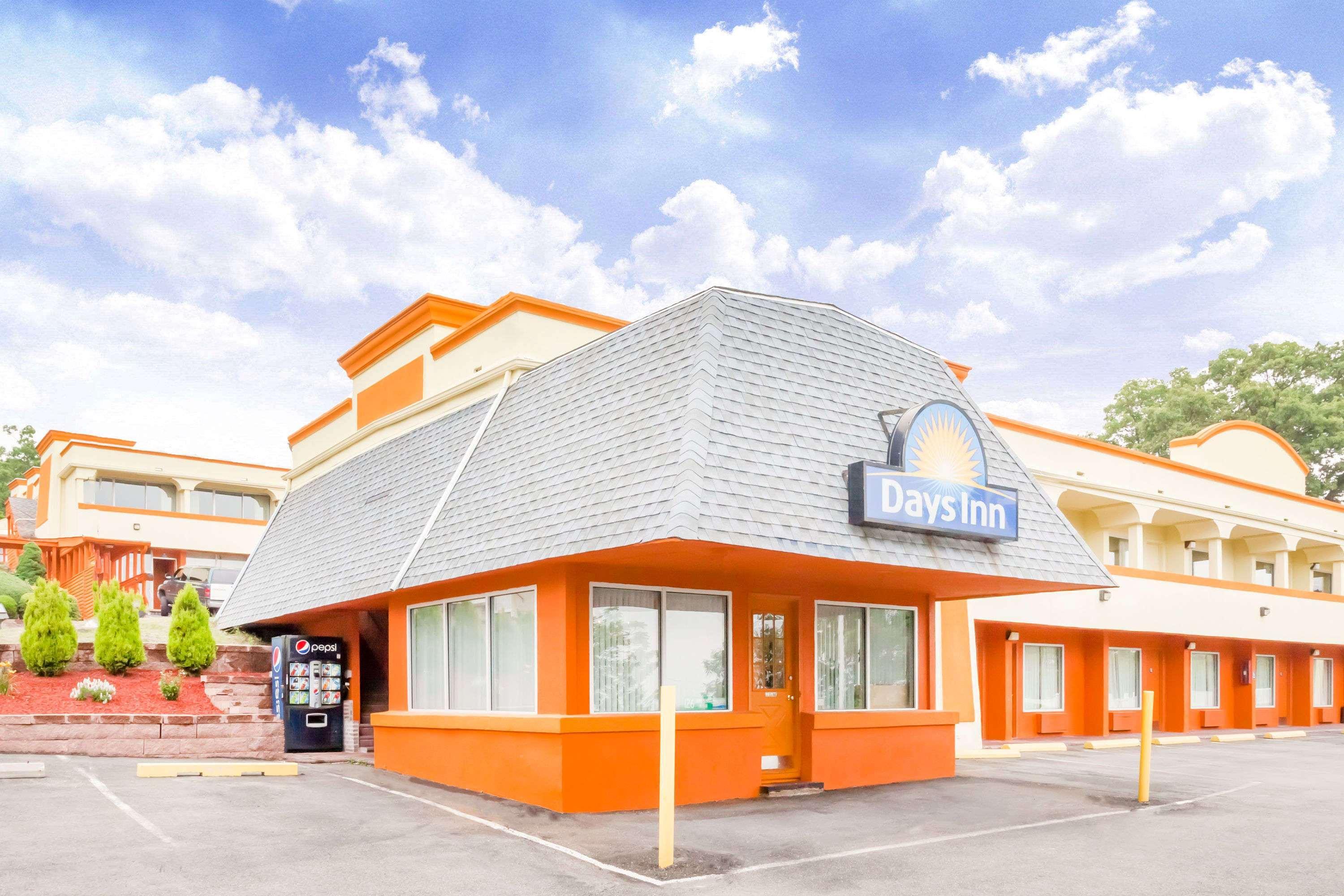 Days Inn By Wyndham Tannersville Buitenkant foto